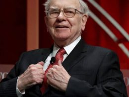 Buffett's Berkshire Hathaway Bought More AAPL