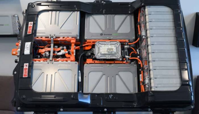 Nissan recycling old EV batteries