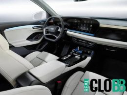 Audi Q6 E-Tron big screens 