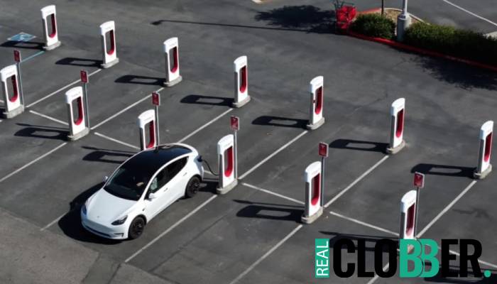 Tesla Supercharger workforce rehiring