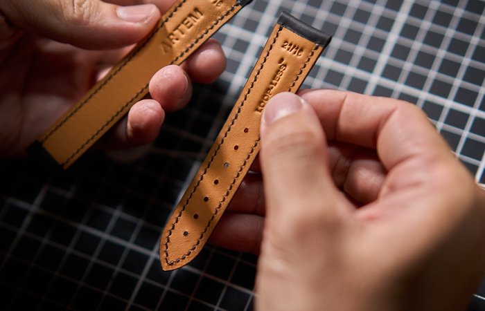 Why Should You Go With Leather Watch Straps?